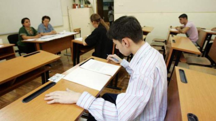 BACALAUREAT 2016. Luni încep probele scrise ale examenului de Bacalaureat 2016