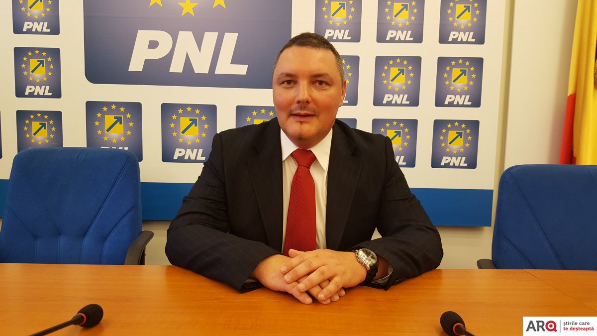 Consilierii municipali PNL cer Guvernului cedarea administrării Canalului Mureșel către Primăria Arad