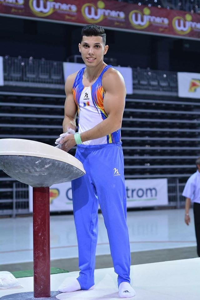 Ambiţii mari pentru gimnastul arădean Adelin Kotrong. „Îmi doresc să devin om de bază în lotul naţional pentru Tokyo”