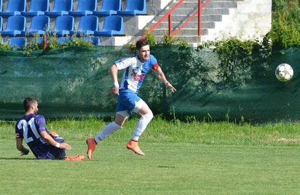 Un amical venit prea devreme: Naţional Sebiş – ACS Poli Timişoara 0-2
