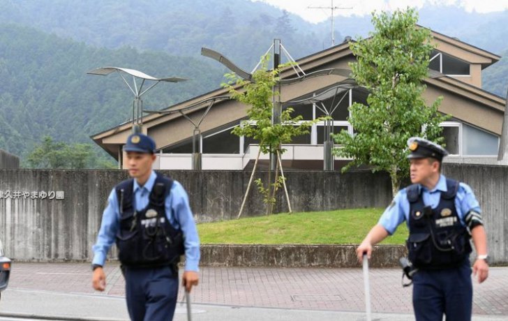 Atac cu armă albă lângă Tokyo. Cel puțin 19 morți și 45 de răniți