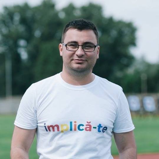 Interviu cu Glad Varga, președintele Centrului Județean de Voluntariat. 