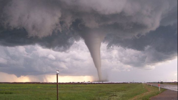 Fenomene extreme în România. Tornadă la Râșnov