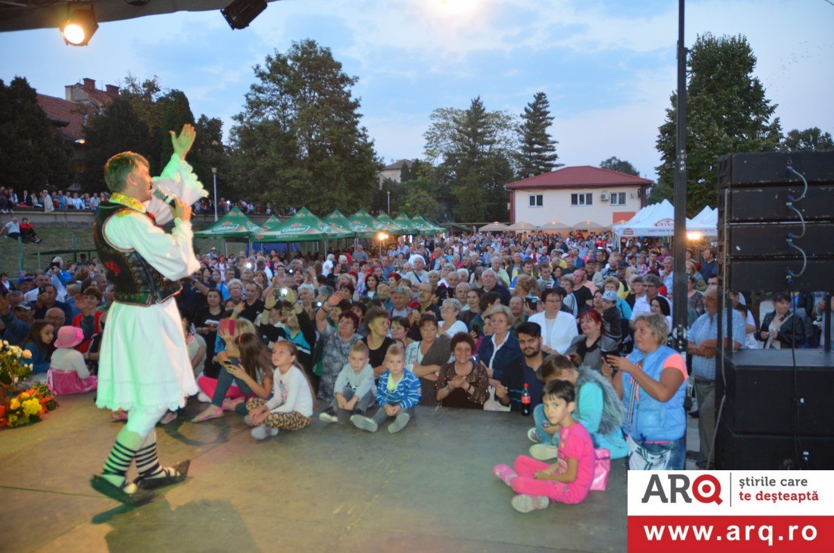 Festivalul Toamnei, cu zacuscă și Pomohaci