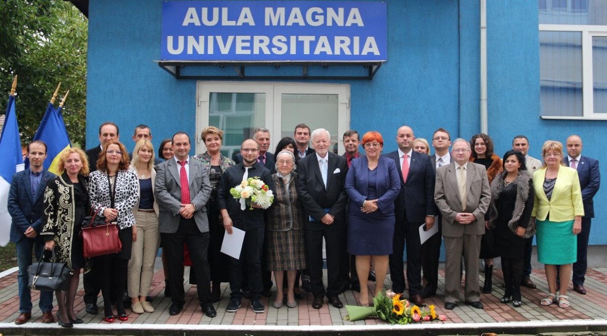 Moment festiv dedicat absolvenților „ALUMNI” și antreprenorilor Universității de Vest „Vasile Goldiș” din Arad