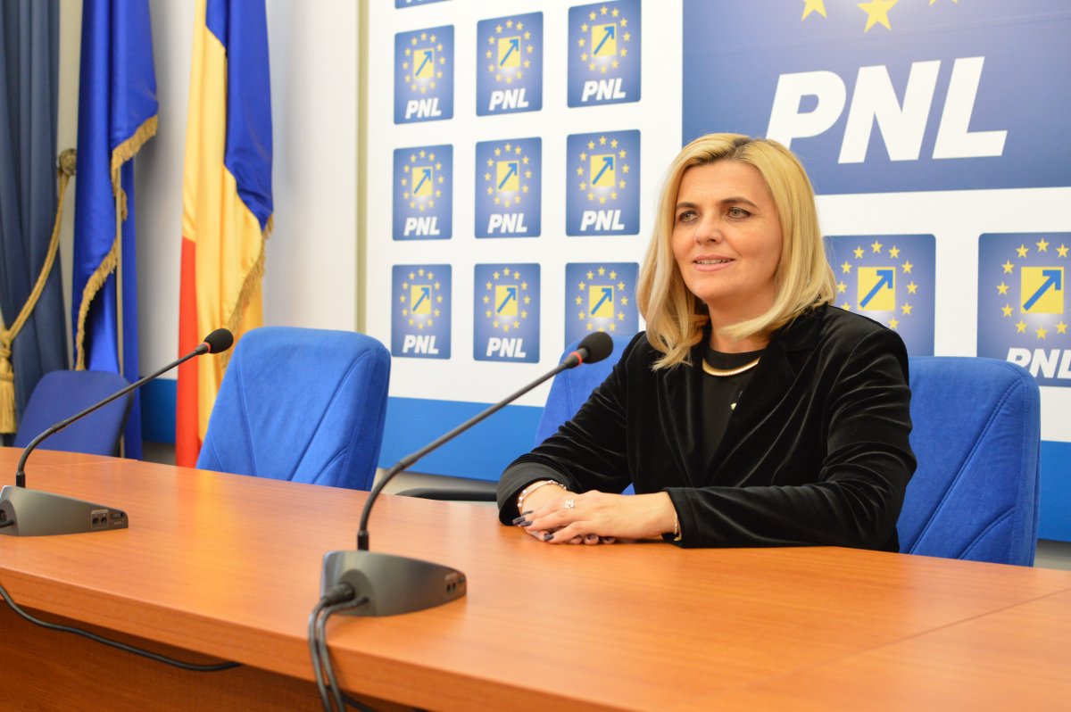 Simona Stan (PNL): ”Susțin o reprezentare corectă în Parlmament!”